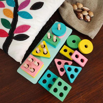 Wooden Geometric Blocks Stacker Shape Sorter Column Puzzle Montessori Education - WeToyToy 4 Column Classic