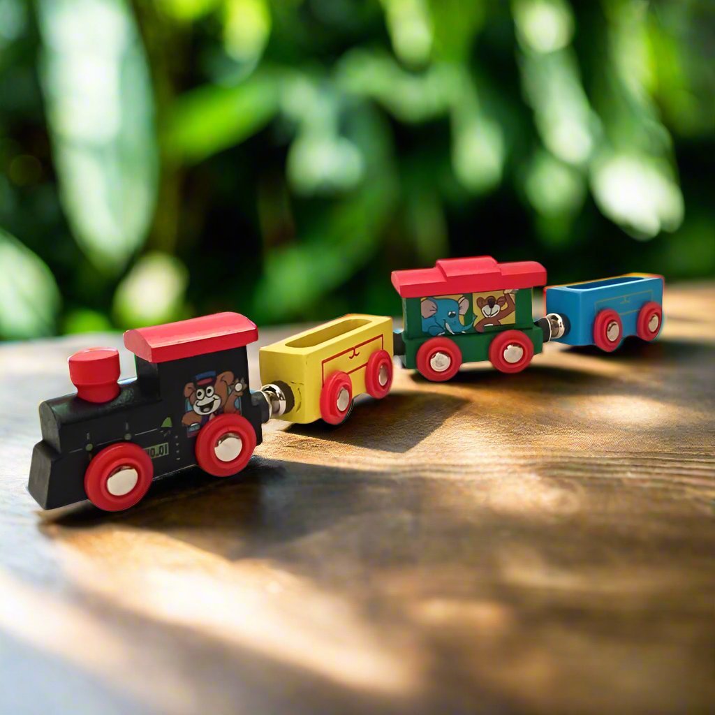 Wooden Magnetic Train Set - WeToyToy Style 1